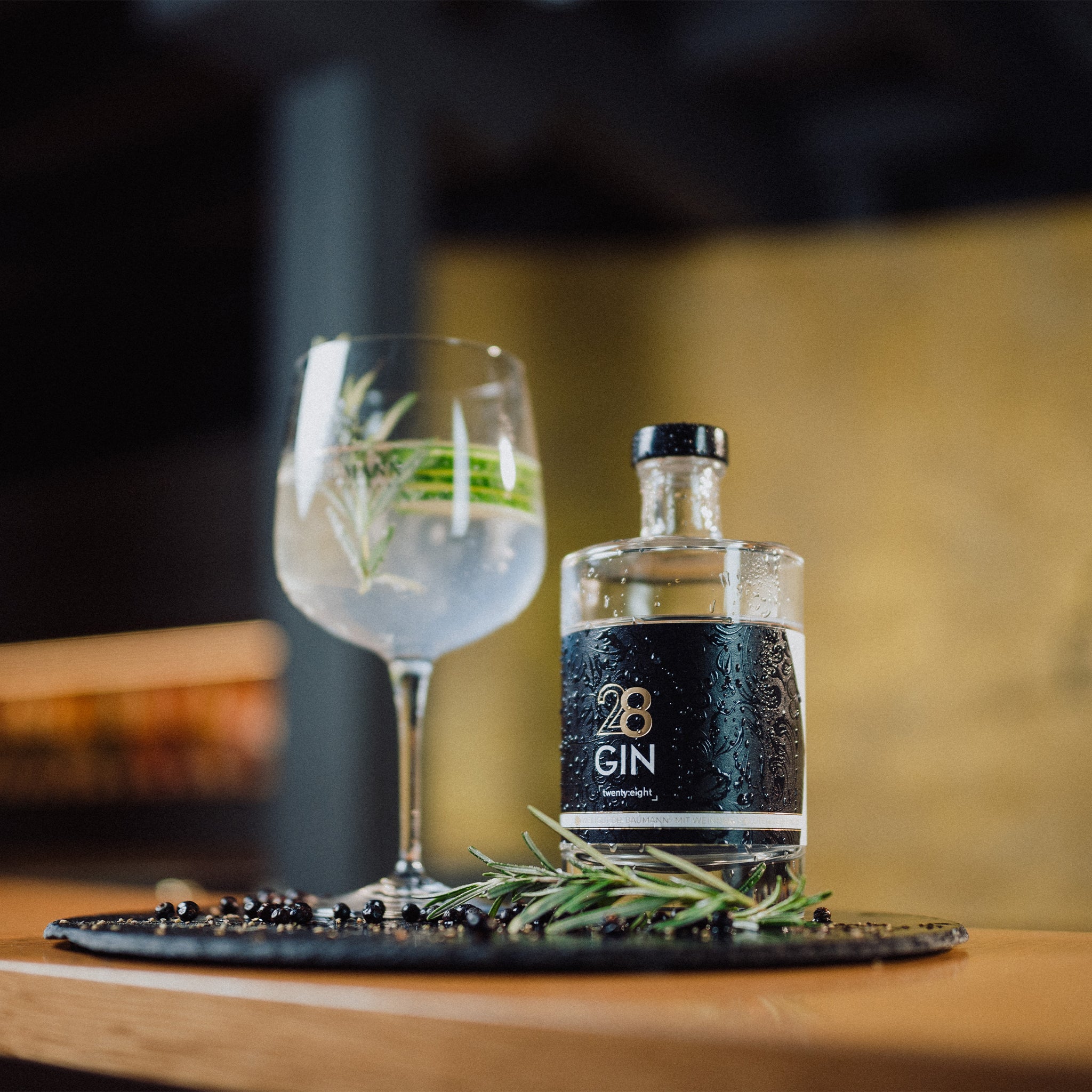 "28" GIN